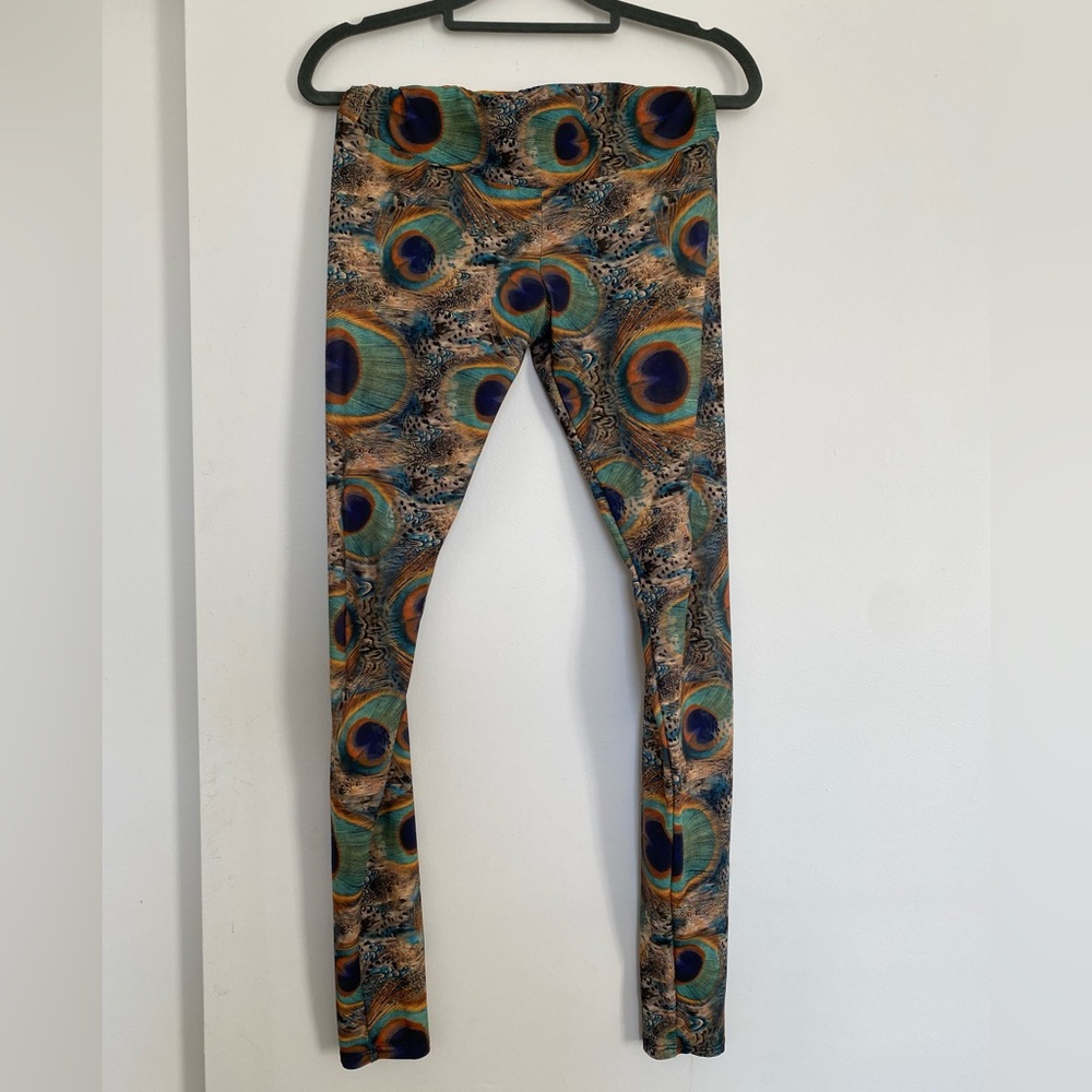 Silky Peacock leggings!